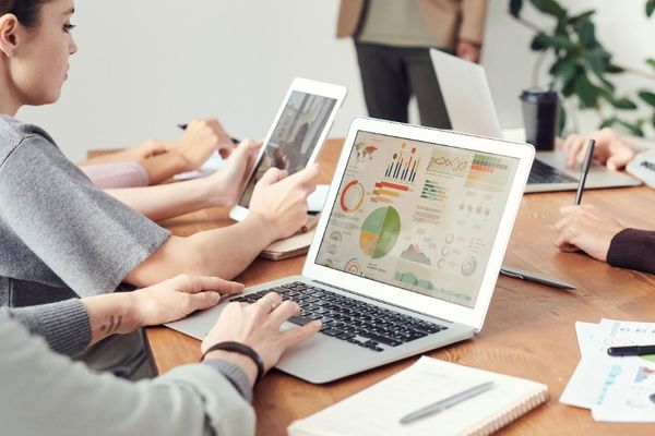 How to Become a Data Analyst in 5 steps